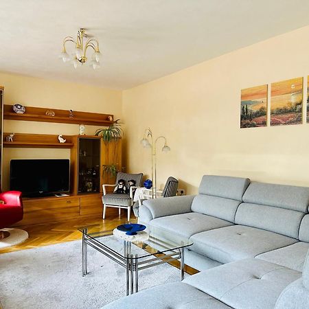 2,5-Zimmerwohnung Mit Terrasse - Keine Monteure Marbach am Neckar Exteriér fotografie
